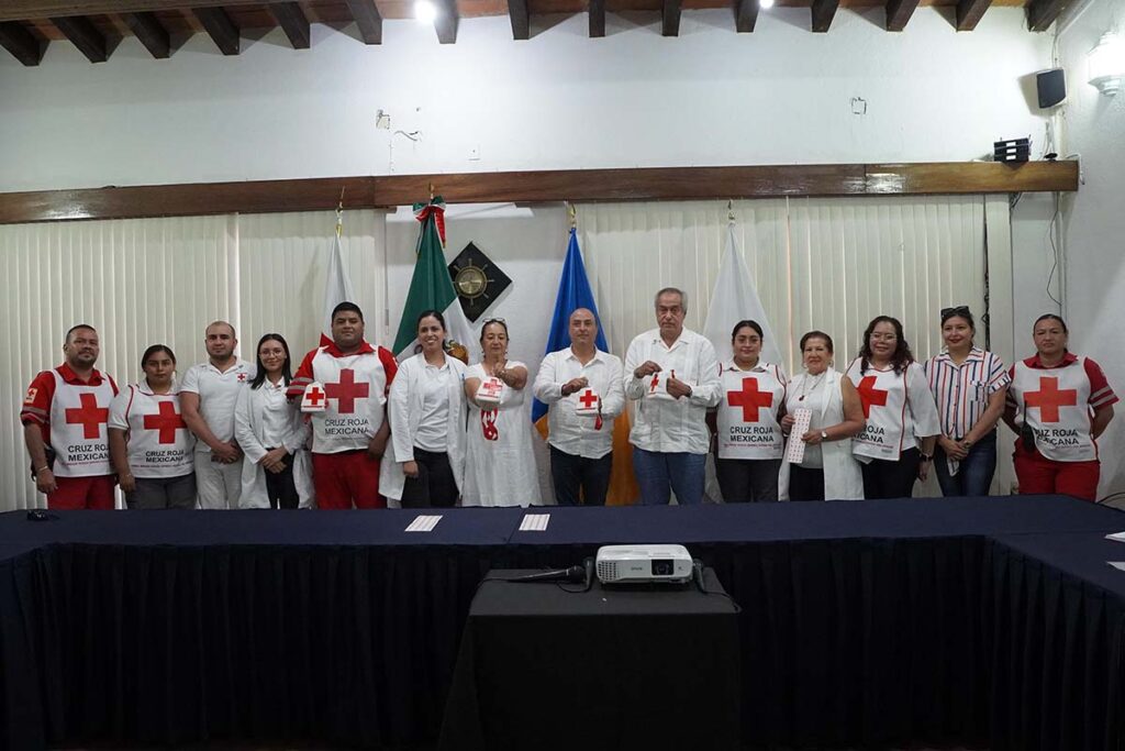 Llaman a solidarizarse con la Cruz Roja 06 On Bahia Magazine Destinos Ayuntamiento de Puerto Vallarta Entrada