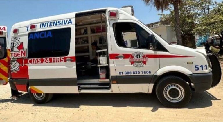 Luis Munguía cumple con las Palmas ya cuentan con ambulancia