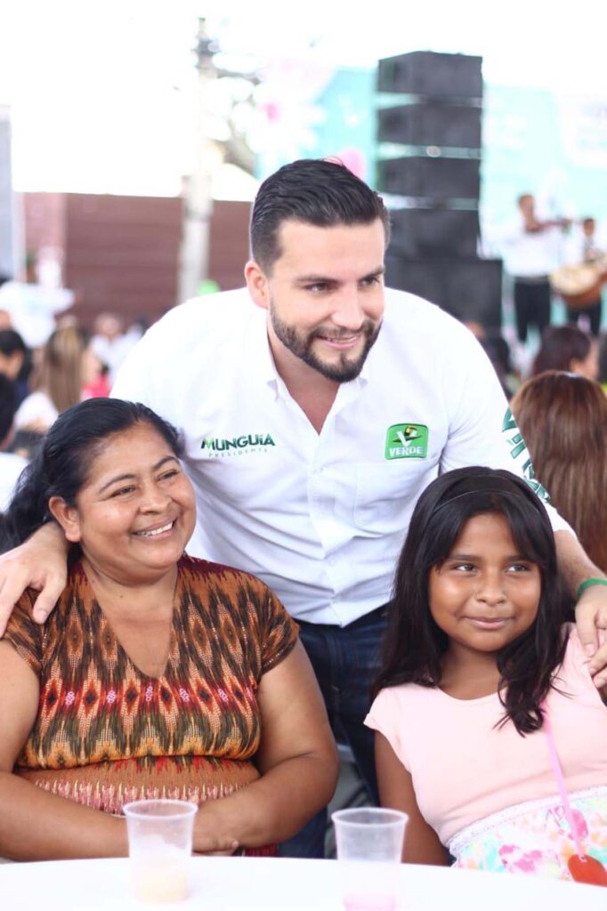 Munguia celebra a las mamas vallartense por su dia 04 On Bahia Magazine Destinos Elecciones 2024 Entrada