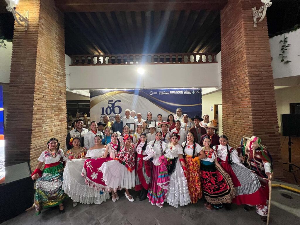 Puerto Vallarta Dos encuentros con su historia 04