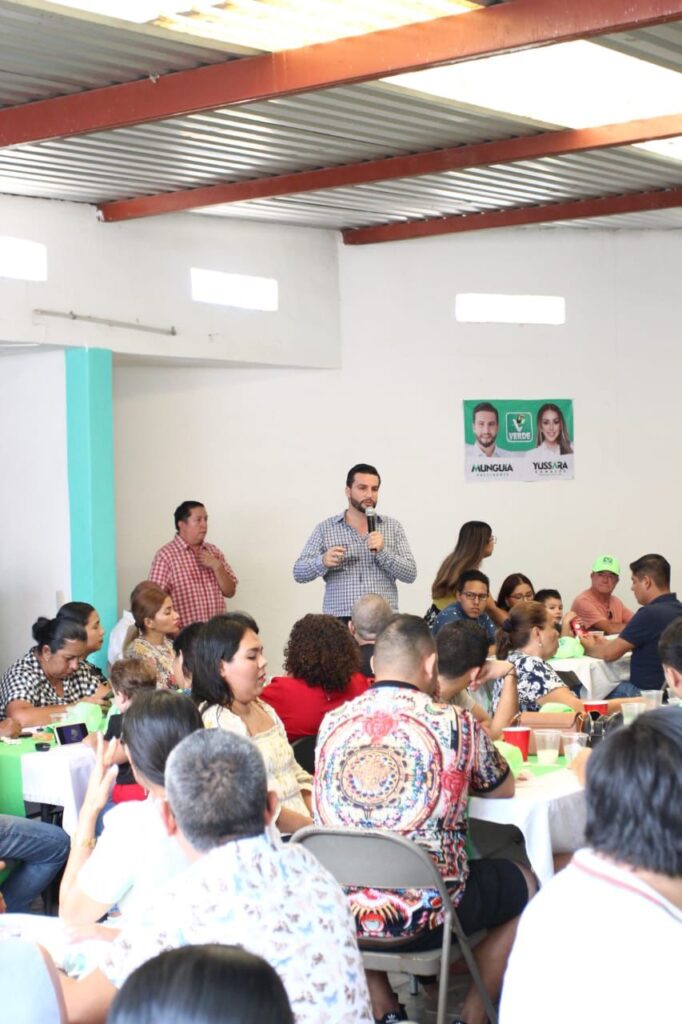 Se compromete Munguia con maestras y maestros 07 On Bahia Magazine Destinos Elecciones 2024 Entrada