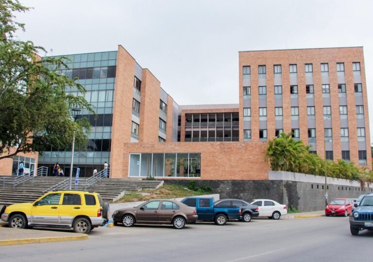 Gobierno de Puerto Vallarta se deslinda de llamadas telefónicas a ciudadanos