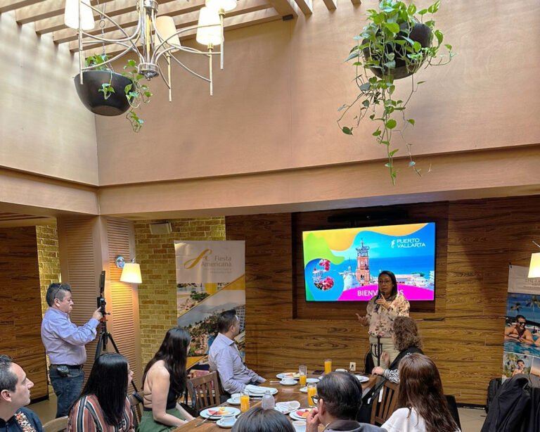 Puerto Vallarta se promueve entre importantes organizadores de eventos y corporativos