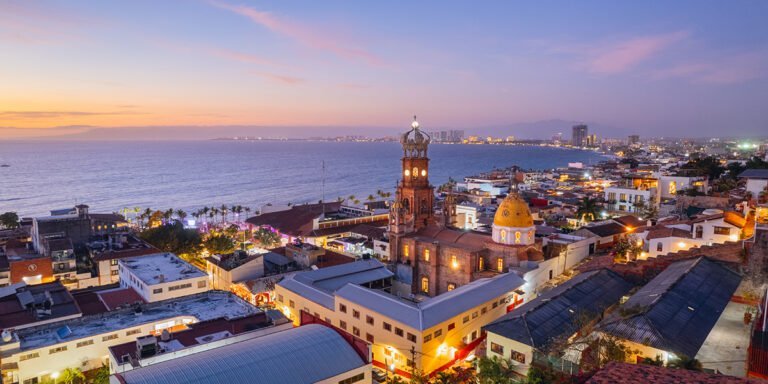 Puerto Vallarta recibe 7 nominaciones a los Travvy Awards