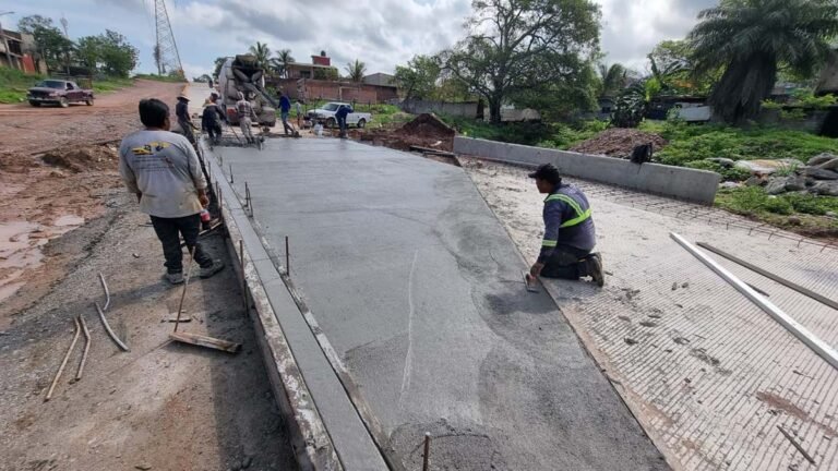 Avanza la construcción de los puentes vehiculares de Av. Federación