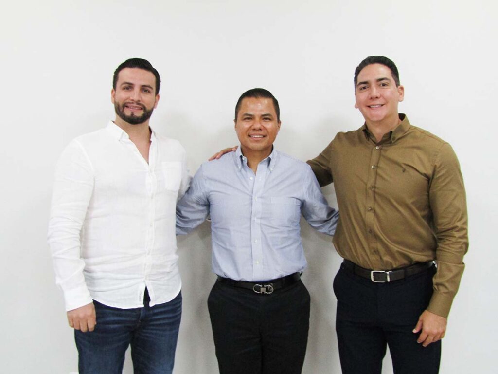 Luis Munguia Fernando Castro y Hector Santana 1