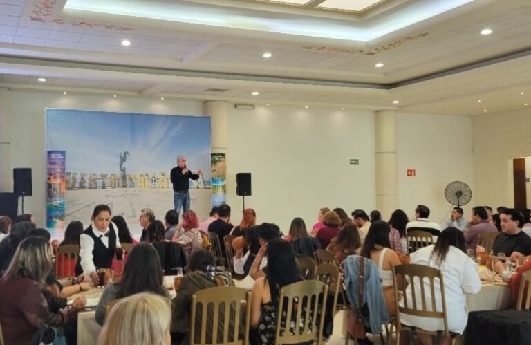 Puerto Vallarta difunde sus atractivos a nivel nacional