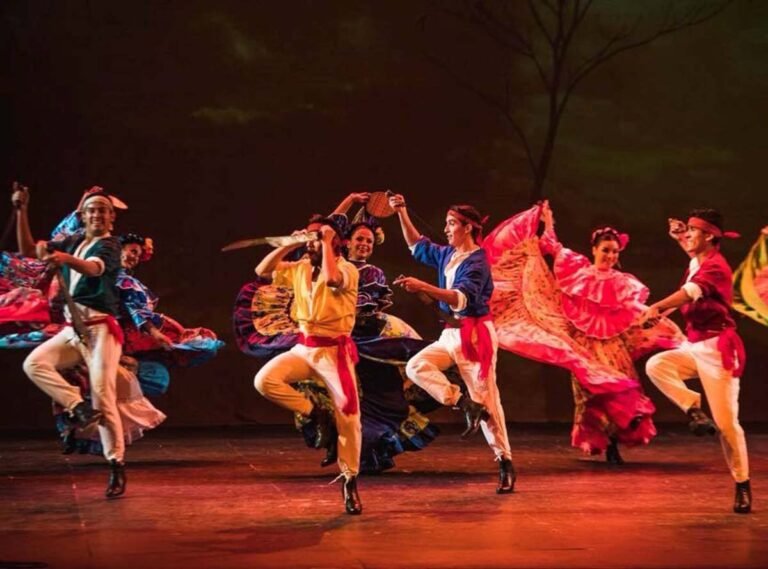 Espectáculo Sonidos y Movimientos de México regresa al Teatro Degollado