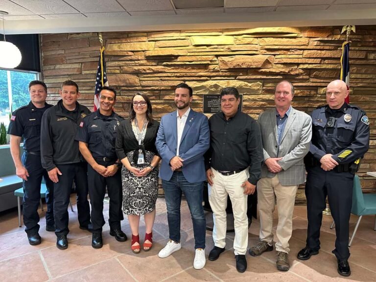Fortalece Luis Munguía lazos internacionales con la ciudad de Boulder Colorado