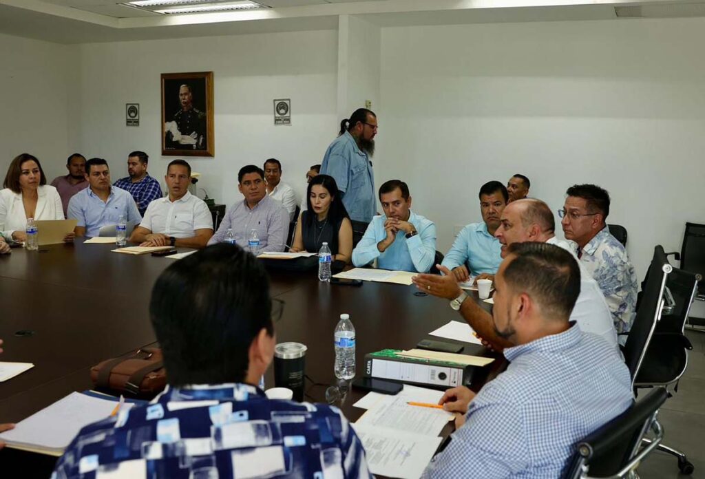 Realizan primer acercamiento para el proceso de Entrega – Recepcion en Puerto Vallarta 05 On Bahia Magazine Destinos Ayuntamiento de Puerto Vallarta Entrada