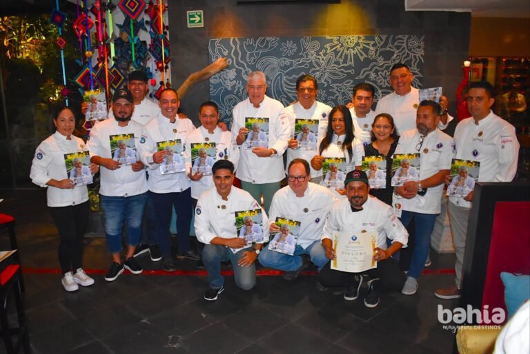 Vatel Club Vallarta-Nayarit celebra reunión en Café des Artistes