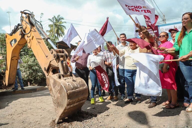 En 5 días llevamos 3 obras y vamos por más: Héctor Santana