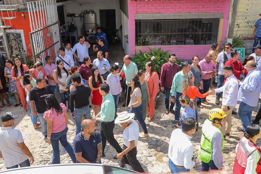 Participa Ayuntamiento de Bahia de Banderas en el Simulacro Nacional 2024 07 On Bahia Magazine Destinos Ayuntamiento Bahia de Banderas Entrada