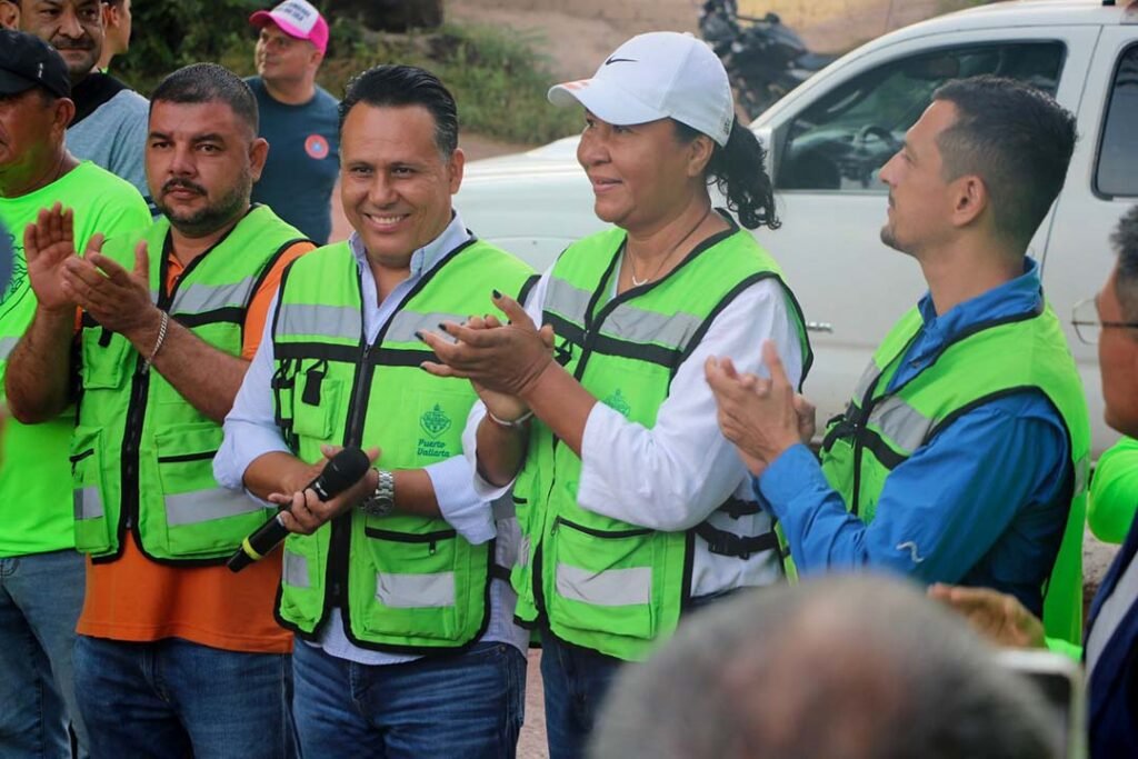 Gobierno de Munguia refuerza cruzada contra la basura 02