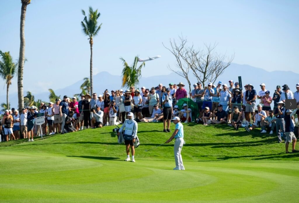 Jugadores de golf en el Mexico Open at Vidanta World.