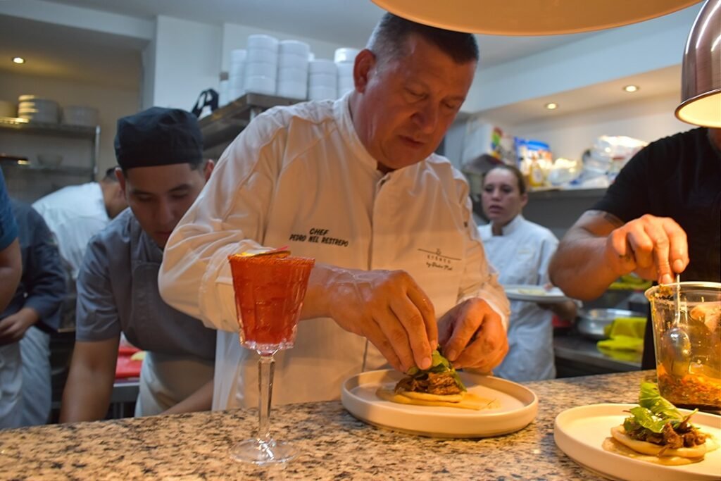 Casa cayaco cena Predro Nel0071