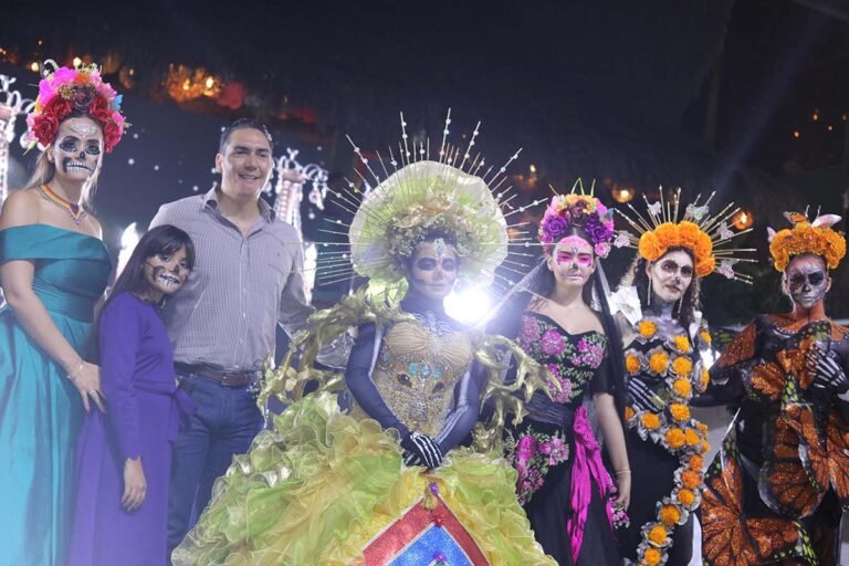 Concurso de Catrinas deslumbra en Sayulita