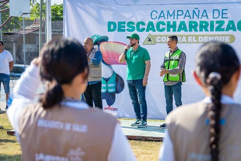 Confirma Luis Munguía su compromiso con la salud