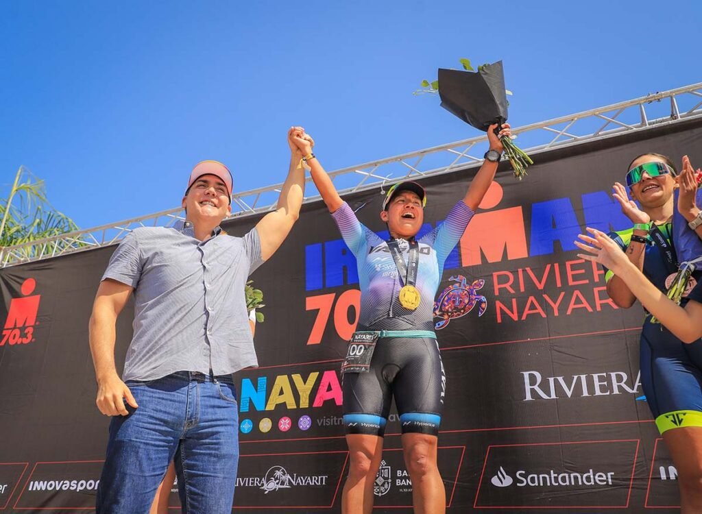 Exito Total y Saldos Blancos en el Ironman 70.3 Riviera Nayarit en Bahia de Banderas 13