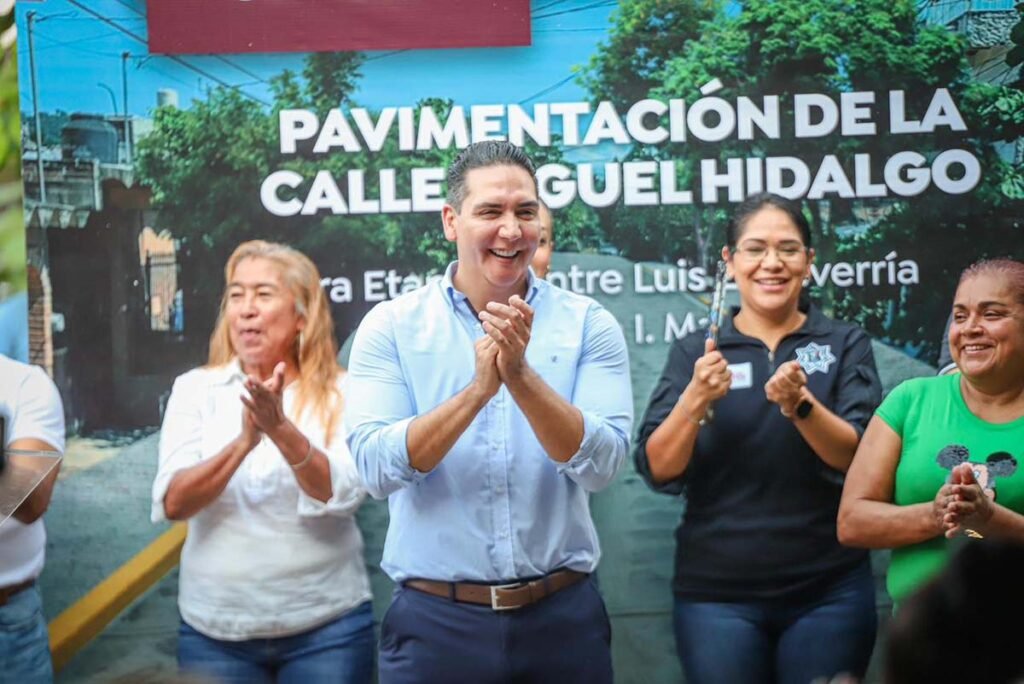 Hector Javier Santana Garcia el Alcalde Mejor Valorado de Nayarit gracias a su Cercania y Compromiso 11