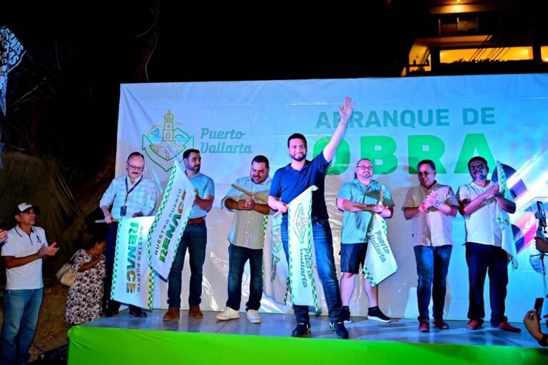 Histórico arranque de obra esperada por vallartenses