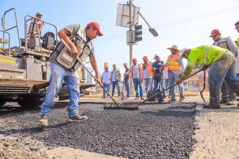 Inician Trabajos de Rehabilitación de la Vía en el Crucero del Manguito en Bahía de Banderas