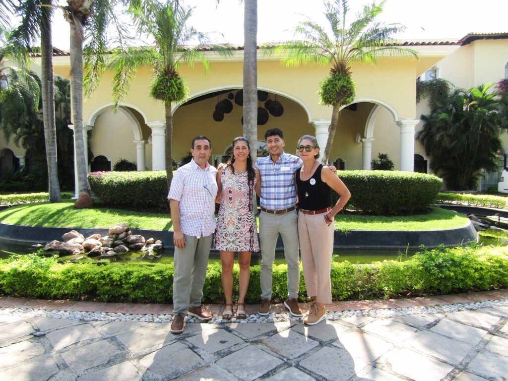 Juan Ramon Celis Stephanie Montero Ulises Rodriguez y Georgina Rodriguez