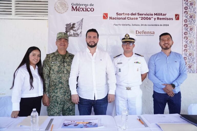 Pide Munguía a jóvenes cumplir con amor y patriotismo su servicio militar