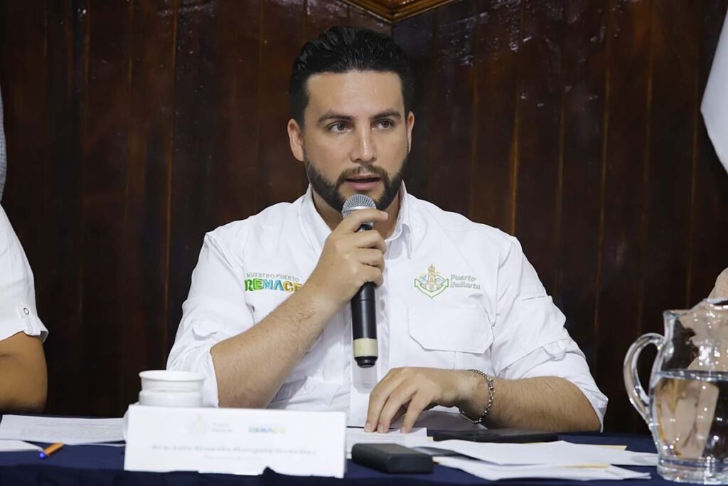 Aprueba Ayuntamiento de Puerto Vallarta presupuesto historico para obra publica 05