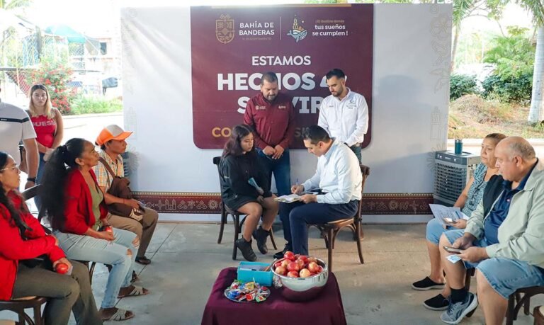 Audiencia Ciudadana en Higuera Blanca: Santana refuerza compromiso con las comunidades costeras