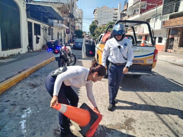 Ciudadanos aplauden operativo liberando espacios en la vía pública