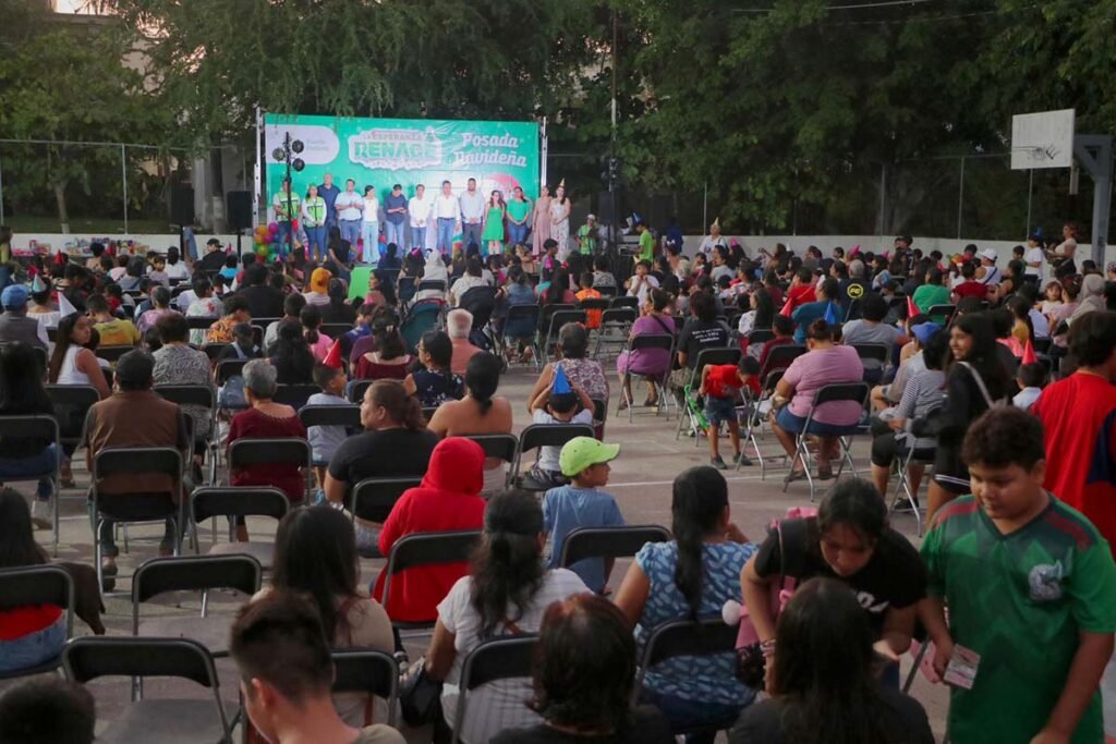 Gobierno de Munguia lleva alegria a las colonias con posadas navidenas 08