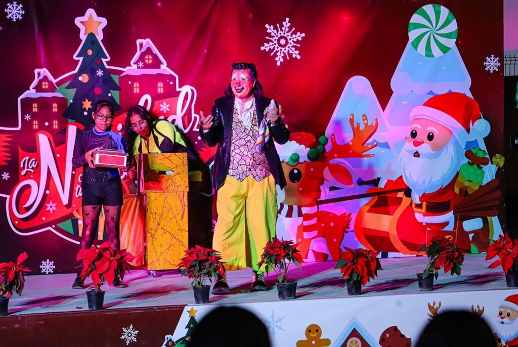 La Navidad de tus Suenos ilumina las comunidades de Bahia de Banderas con alegria y espiritu festivo 03