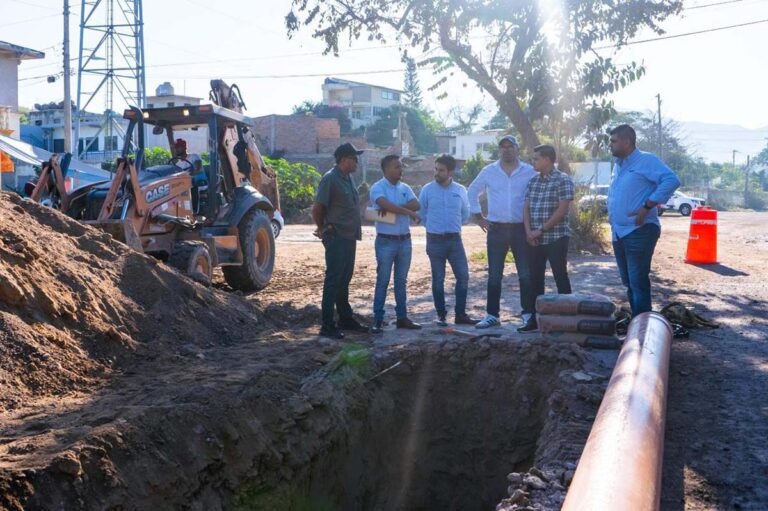 Supervisan obra de ampliación de drenaje en Las Cañadas