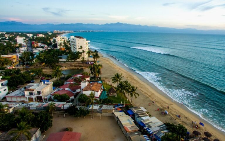 Bahía de Banderas: Renovación de accesos a playas con visión de clase mundial