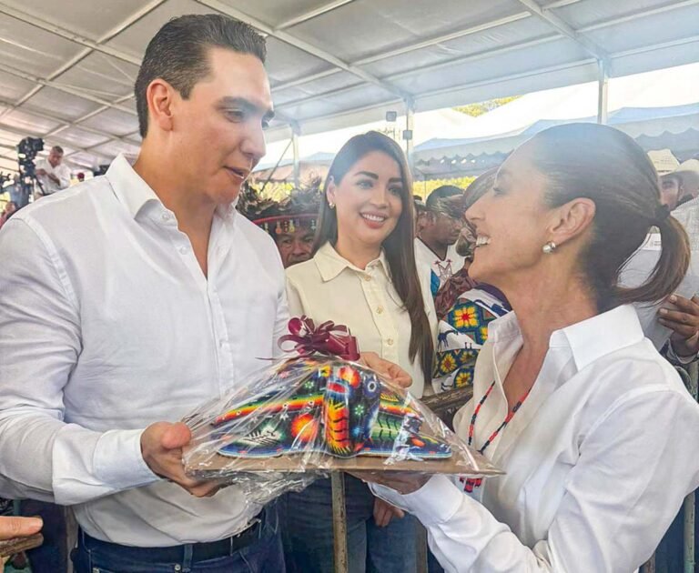 Claudia Sheinbaum, Navarro Quintero, y Héctor Santana inauguran en Bahía de Banderas el último tramo de la Autopista Jala-Puerto Vallarta