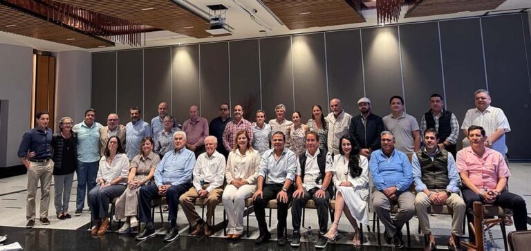 AEBBA reafirma liderazgo empresarial: Fernando Castro es reelegido como presidente