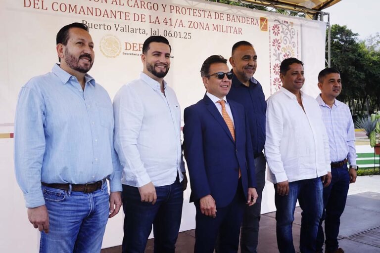 Atestigua Luis Munguía el cambio de mandos en la 41ª Zona Militar
