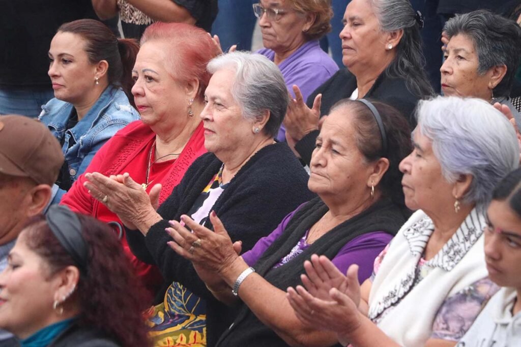 Con obras Munguia esta haciendo justicia a Las Palmas 05