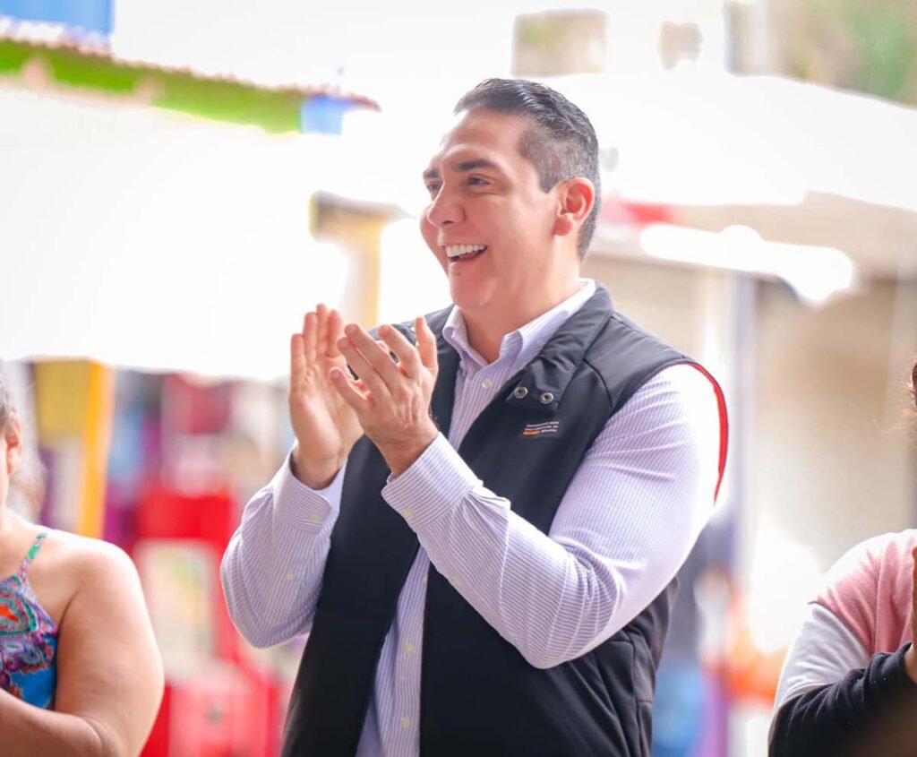 Hector Santana arranca la rehabilitacion del Boulevard Jardines del Sol en San Jose del Valle 01