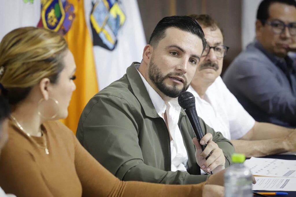 Impulsa Luis Munguia el deporte en Vallarta con grandes proyectos 01