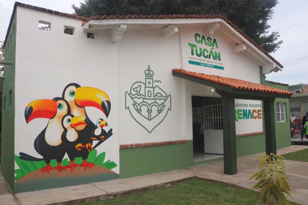 Inaugura Luis Munguia Casa Tucan Los Poetas 02