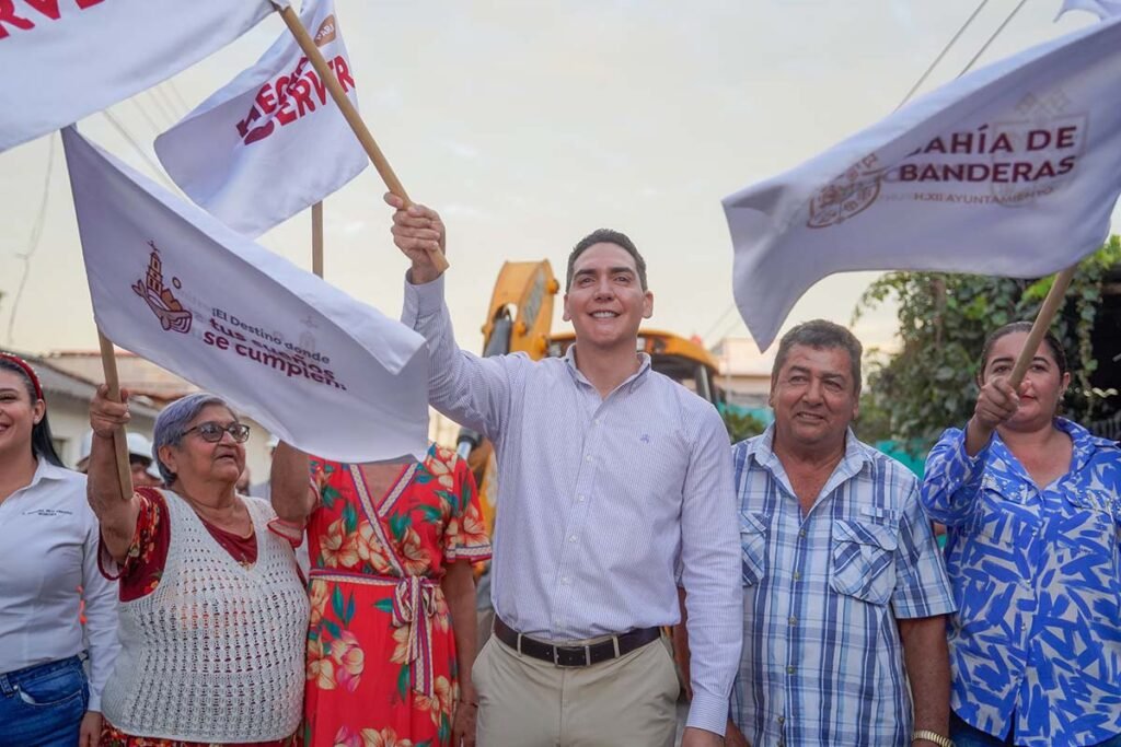 Inicia obra en Valle de Banderas Hector Santana impulsa el desarrollo de Bahia de Banderas 06