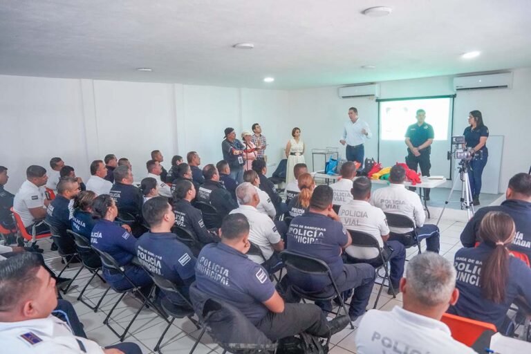 Héctor Santana fortalece la seguridad en Bahía de Banderas