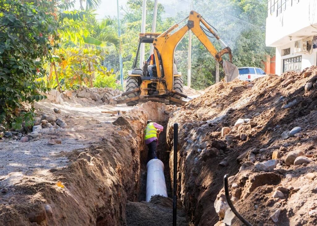 Por concluir obra de rehabilitacion de red de agua potable en El Remance 01