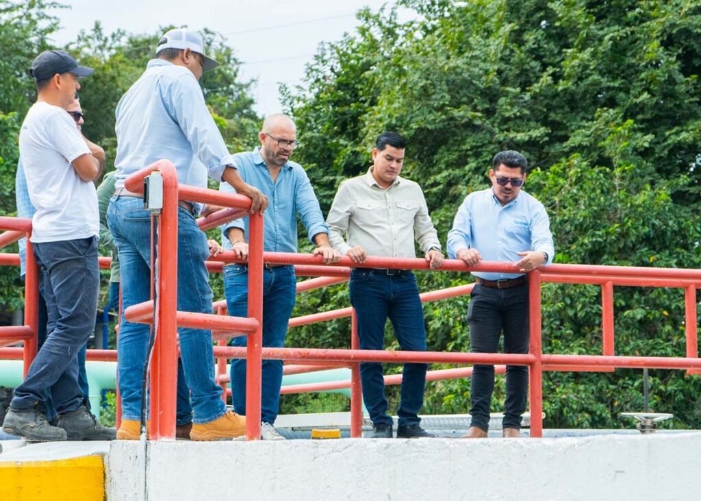 Supervisan trabajos en la Planta Potabilizadora Las Palmas 05