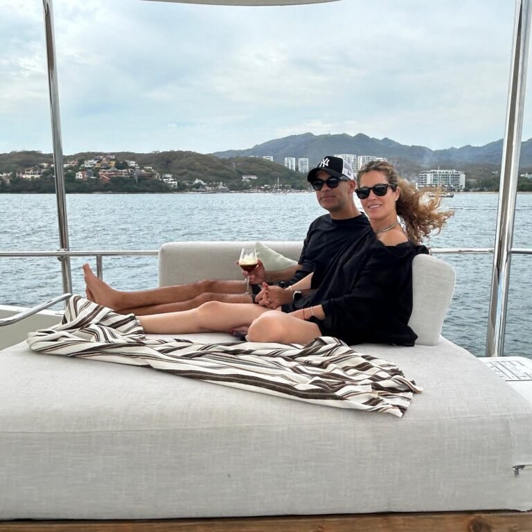 Rafa Márquez y Jaydy Michel celebran su 14º aniversario en Punta de Mita