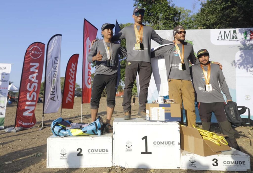 Campeonato Mexicano de Trepa de Arboles Un Exito en Puerto Vallarta 07