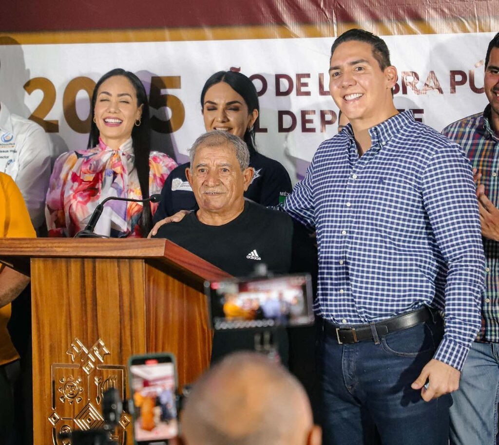 Héctor Santana presenta avances clave en Bahía de Banderas 4 Hector Santana 02