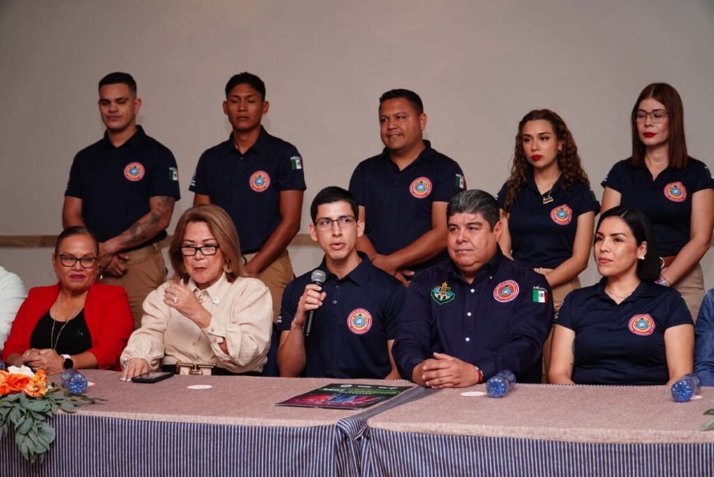 Lanzan Bomberos de Vallarta su calendario anual 01